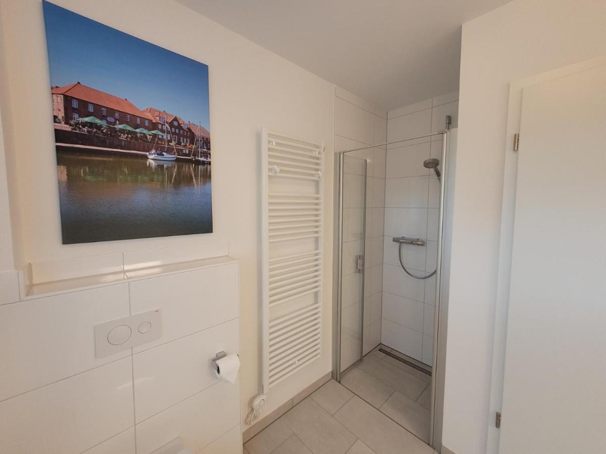 Strandkajuete Hooksiel Schillig Exterior foto